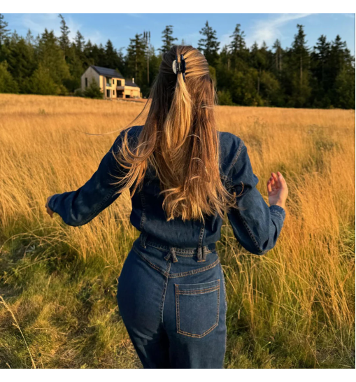 Emi Jay Lil Effing Clip in Blueberry - Середній крабик для волосся "Blueberry"