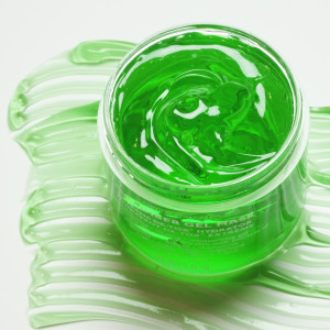 Peter Thomas Roth Cucumber Gel Mask Extreme De-Tox Hydrator - Гелева маска для обличчя для інтенсивного детоксу та зволоження з екстрактом огірка